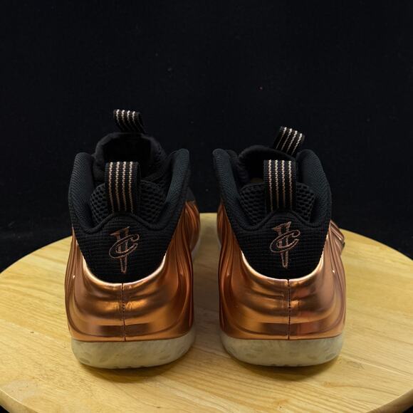 Nike Air Foamposite One Metallic Copper / Black FZ9902-001 Men\'s Size 8.5 Shoe main image 9